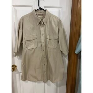 Cabela's Legendary guide button down 2 pocket vented shirt